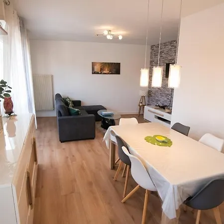 D&d Home-appartement Centre Historique Colmar-parking Gratuit Lägenhet *