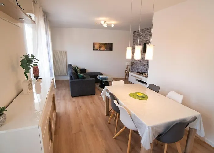 D&d Home-appartement Centre Historique Colmar-parking Gratuit Apartment *
